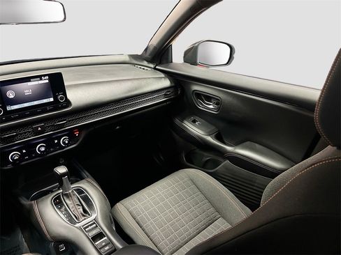 Used 2023 Honda HR-V Sport image 22