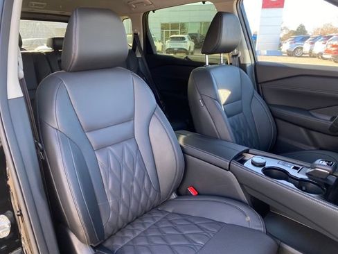 New 2026 Nissan Rogue Platinum w/ Platinum Premium Package image 9