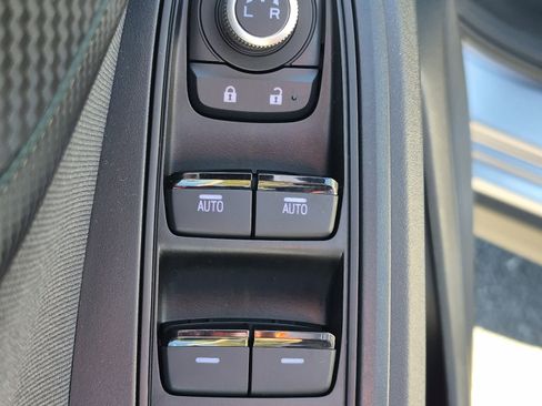 Certified 2023 Subaru Crosstrek 2.0i Premium image 23