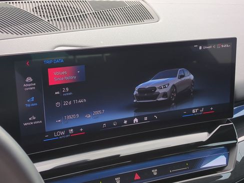 Used 2025 BMW i5 M60 AWD/4WD image 22