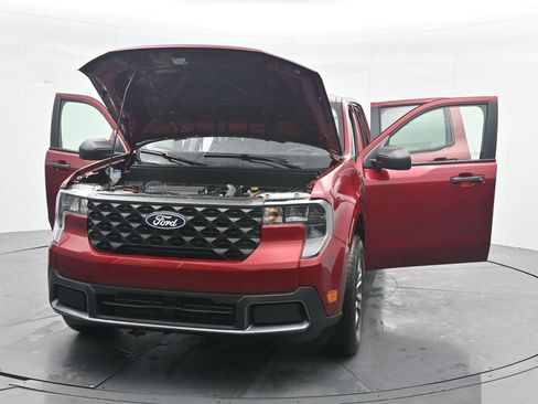 New 2026 Ford Maverick XLT image 46