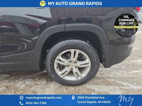 Used 2021 GMC Terrain SLE w/ Driver Convenience Package image 41