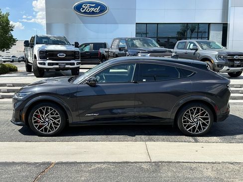 Used 2021 Ford Mustang Mach-E GT w/ GT Performance Edition AWD/4WD image 3