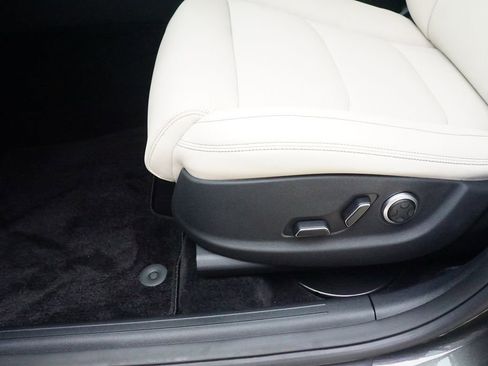 New 2026 Genesis GV70 2.5T image 15