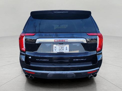 Used 2021 GMC Yukon XL Denali w/ Denali Premium Package image 7