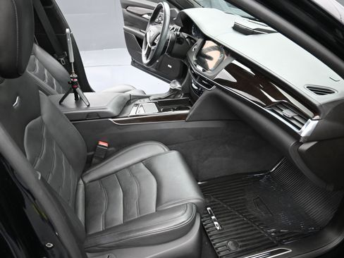Used 2018 Cadillac CT6 Platinum image 23