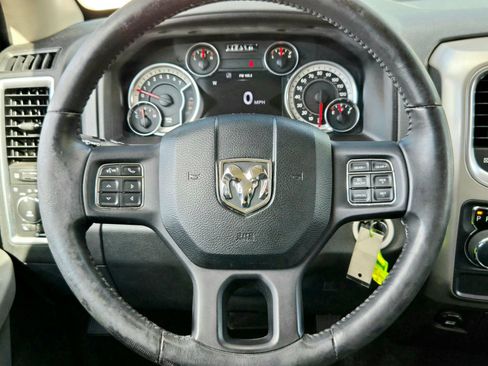 Used 2015 RAM 1500 Lone Star RWD image 20