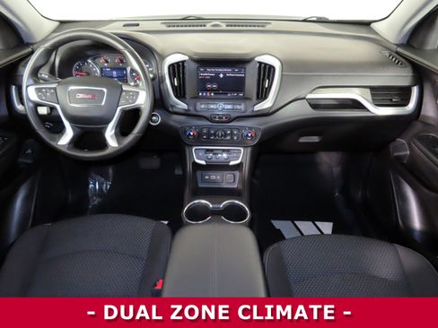 Used 2023 GMC Terrain SLE w/ Driver Convenience Package image 11