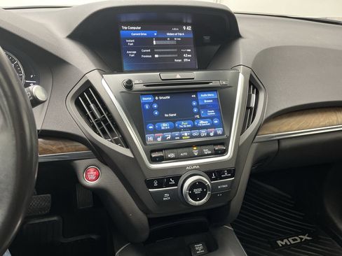 Used 2020 Acura MDX SH-AWD 7-Passenger w/Technolog image 19
