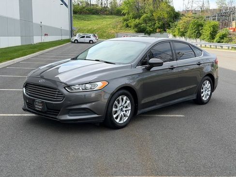 Used 2015 Ford Fusion S image 9