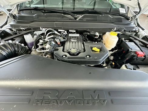 New 2026 RAM 5500 Tradesman w/ Chrome Appearance Group AWD/4WD image 16