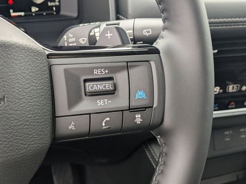 New 2026 Nissan Rogue Platinum image 18