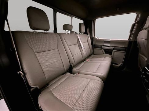 Used 2020 Ford F150 XLT w/ Equipment Group 302A Luxury AWD/4WD image 26