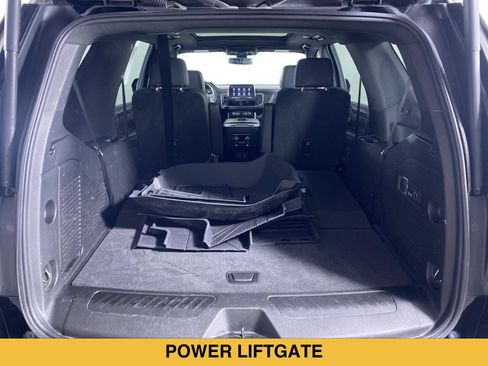 Certified 2021 Chevrolet Tahoe LT w/ LT Signature Package AWD/4WD image 15