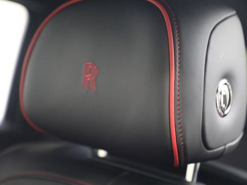 New 2026 Rolls-Royce Cullinan image 28