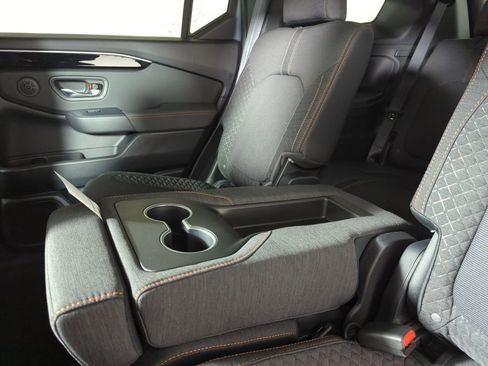 New 2026 Honda Pilot Sport image 27