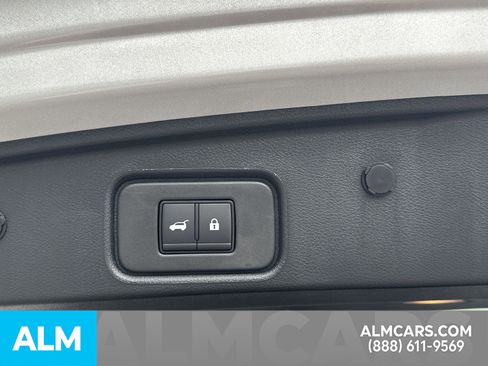 Certified 2025 Nissan Pathfinder SV w/ SV Premium Package image 34