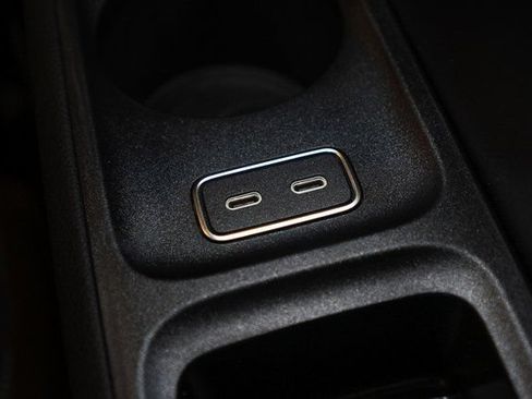 Certified 2026 Mercedes-Benz GLS 450 4MATIC image 35
