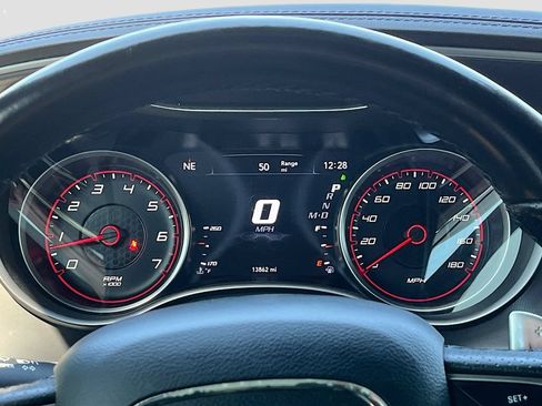 Used 2022 Dodge Charger Scat Pack RWD image 12