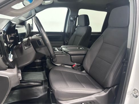 Used 2025 Chevrolet Silverado 2500 LT w/ Convenience Package AWD/4WD image 12