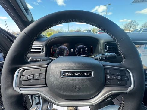 New 2026 Jeep Grand Wagoneer L Limited AWD/4WD image 14