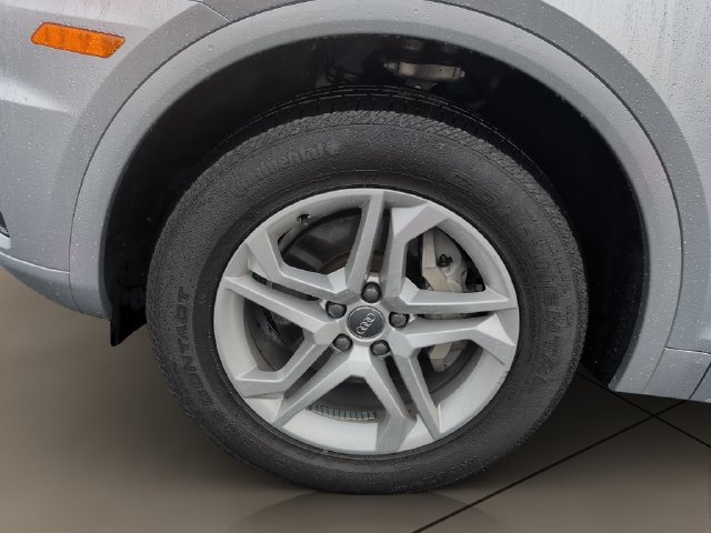 Used 2018 Audi Q5 2.0T Premium Plus w/ Premium Plus Package AWD/4WD image 6