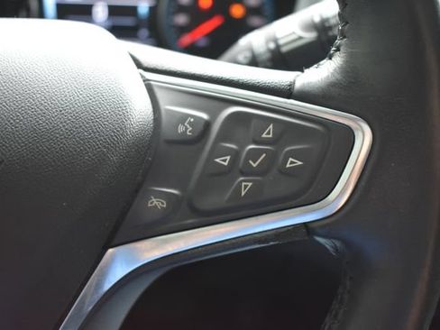 Used 2018 Chevrolet Equinox LT FWD image 23