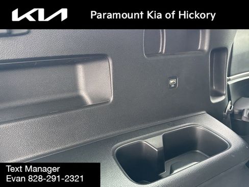 Used 2022 Kia Telluride LX image 14