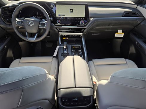 New 2026 Lexus TX 350 AWD image 9