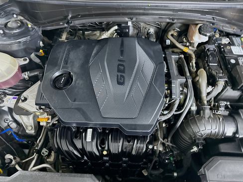 Used 2023 Kia Sportage LX image 31