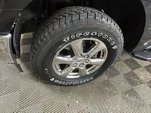 Used 2020 Ford F150 XLT w/ Equipment Group 302A Luxury AWD/4WD image 9
