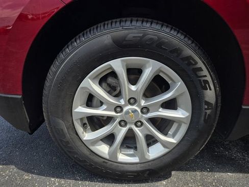 Used 2018 Chevrolet Equinox LT AWD/4WD image 10