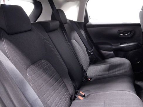 Certified 2023 Honda HR-V LX image 19