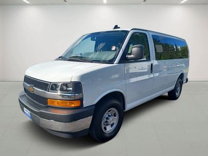 Used 2025 Chevrolet Express 3500 LS w/ Chrome Appearance Package