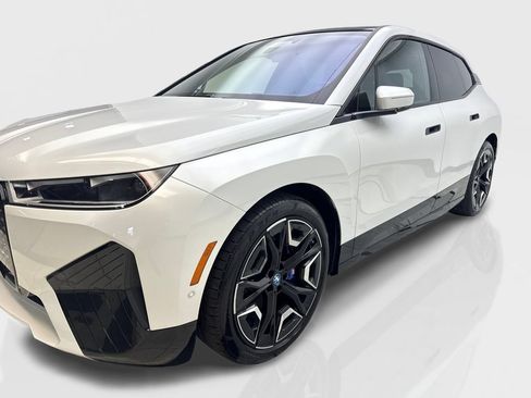 Used 2023 BMW iX M60 w/ Executive Package AWD/4WD image 11