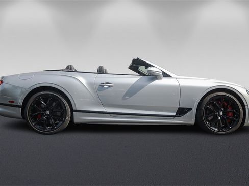 Used 2024 Bentley Continental GT Speed image 2
