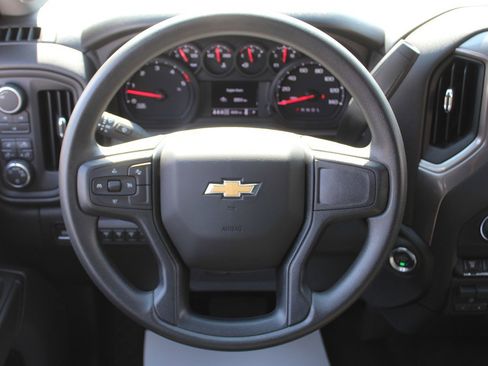 Used 2025 Chevrolet Silverado 2500 Custom w/ Custom Value Package AWD/4WD image 18