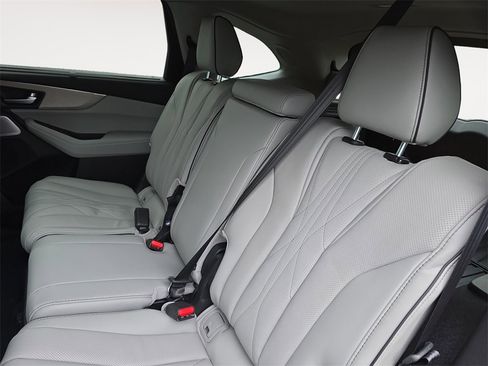 New 2026 Acura MDX Advance Package image 13