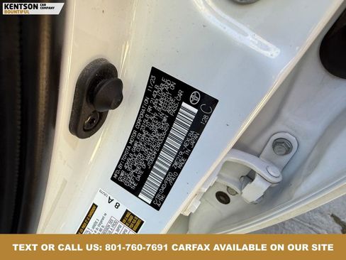 Used 2024 Toyota Corolla LE image 31