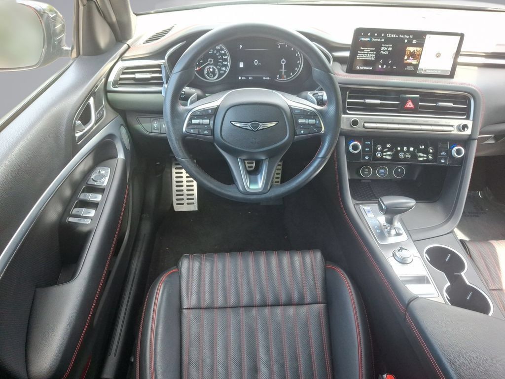 Used 2024 Genesis G70 2.5T w/ Sport Prestige Package RWD image 21