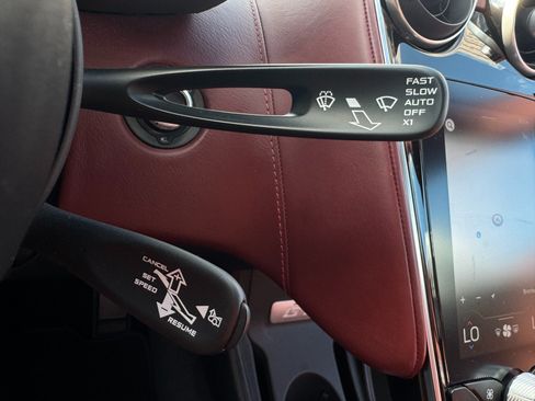 Used 2020 McLaren GT RWD image 46