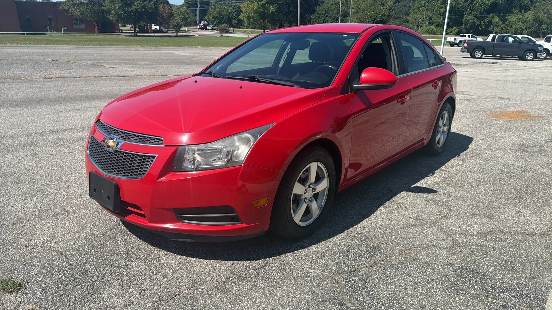 Used 2014 Chevrolet Cruze LT FWD image 1