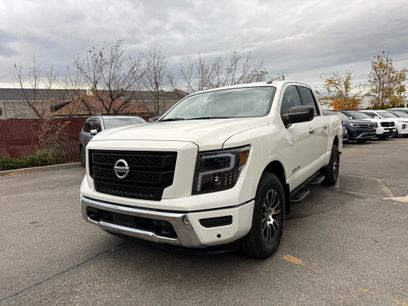 Used 2021 Nissan Titan SV w/ SV Convenience Package