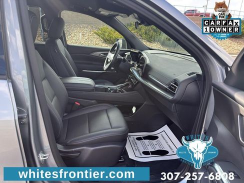 Used 2026 Chevrolet Traverse LT AWD/4WD image 11