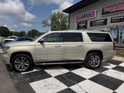 Used 2016 Chevrolet Suburban LTZ AWD/4WD image 8