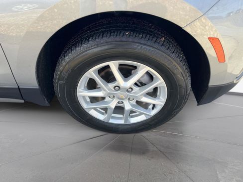 Used 2023 Chevrolet Equinox LS w/ LS Convenience Package image 10