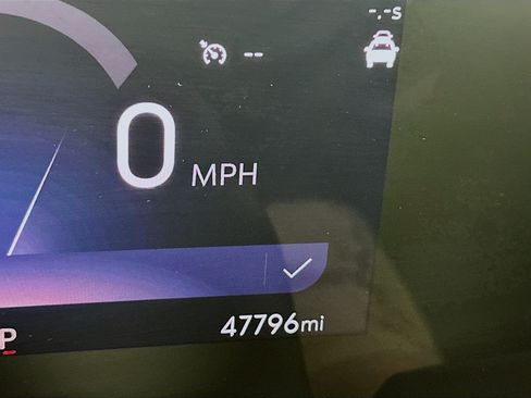 Used 2024 Buick Encore GX Sport Touring FWD image 19