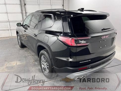 Used 2025 GMC Acadia Elevation FWD image 7