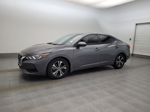 Used 2021 Nissan Sentra SV FWD image 2