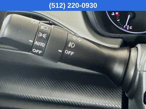 Used 2026 Subaru Crosstrek 2.5i Premium AWD/4WD image 13